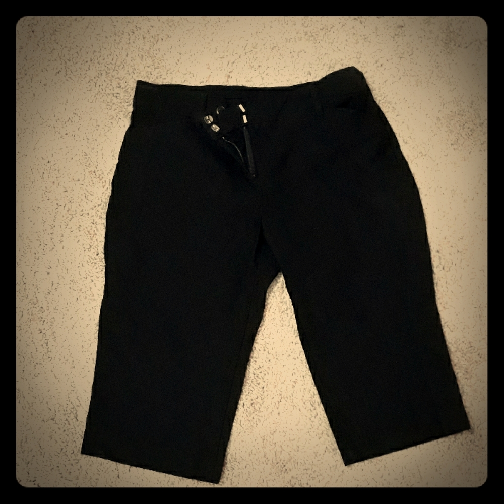 Knee length dress capri pant